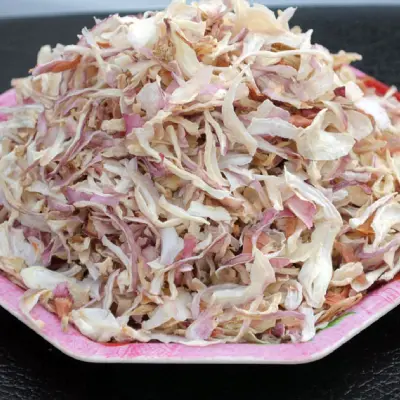 Dehydrated Pink Onion Kibbled-Flakes